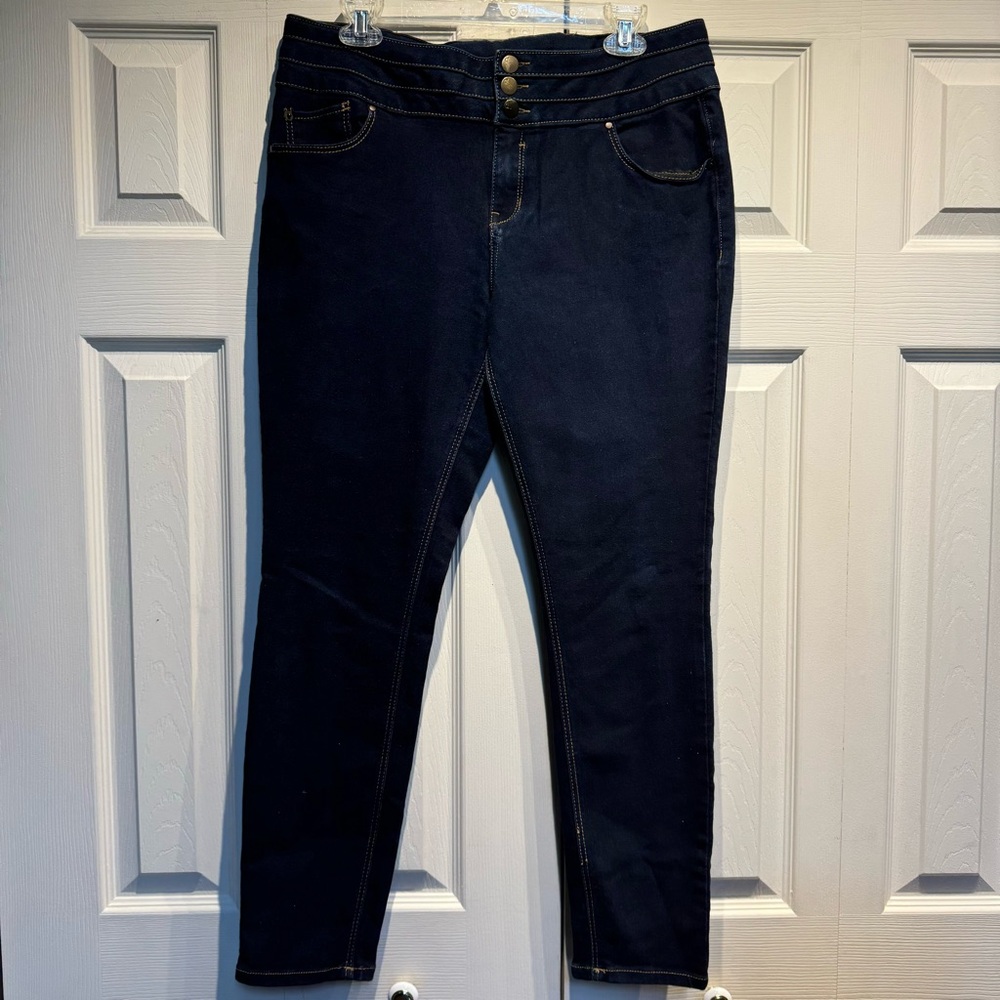 d.Jeans navy blue jeans 14 wide waist band, 3 button closure